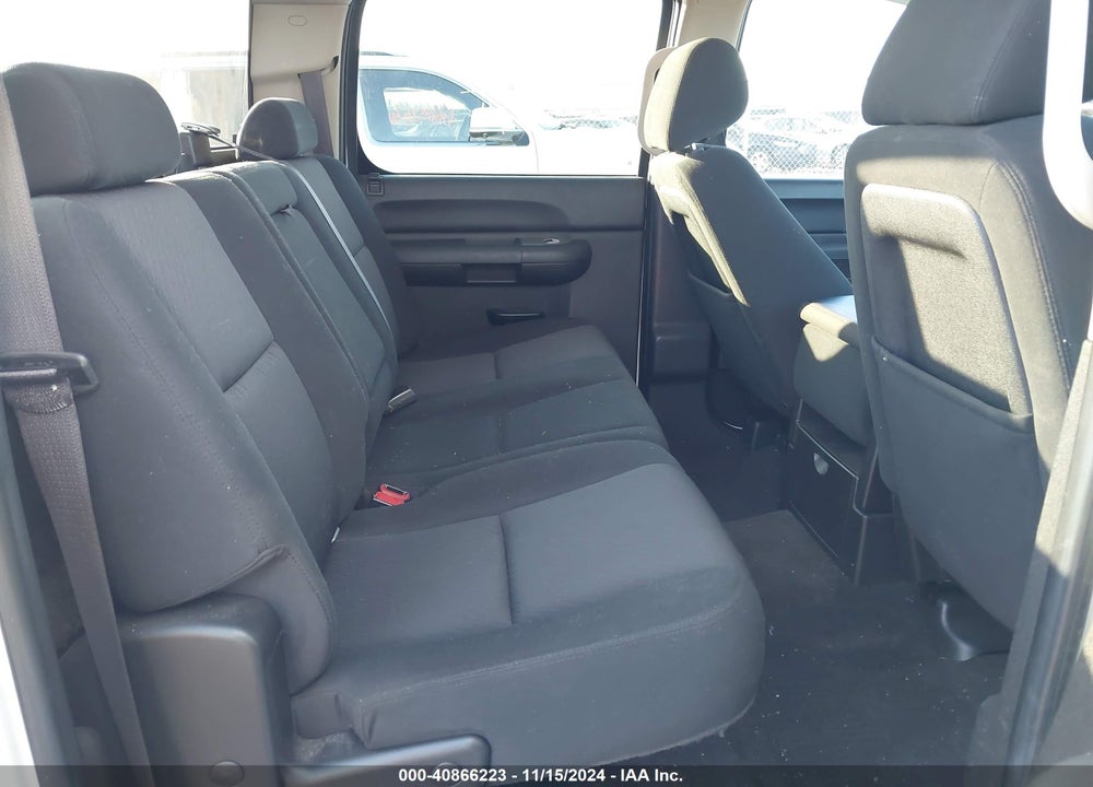 2010 CHEVROLET SILVERADO 1500 LT VIN: 3GCRKSE32AG244780