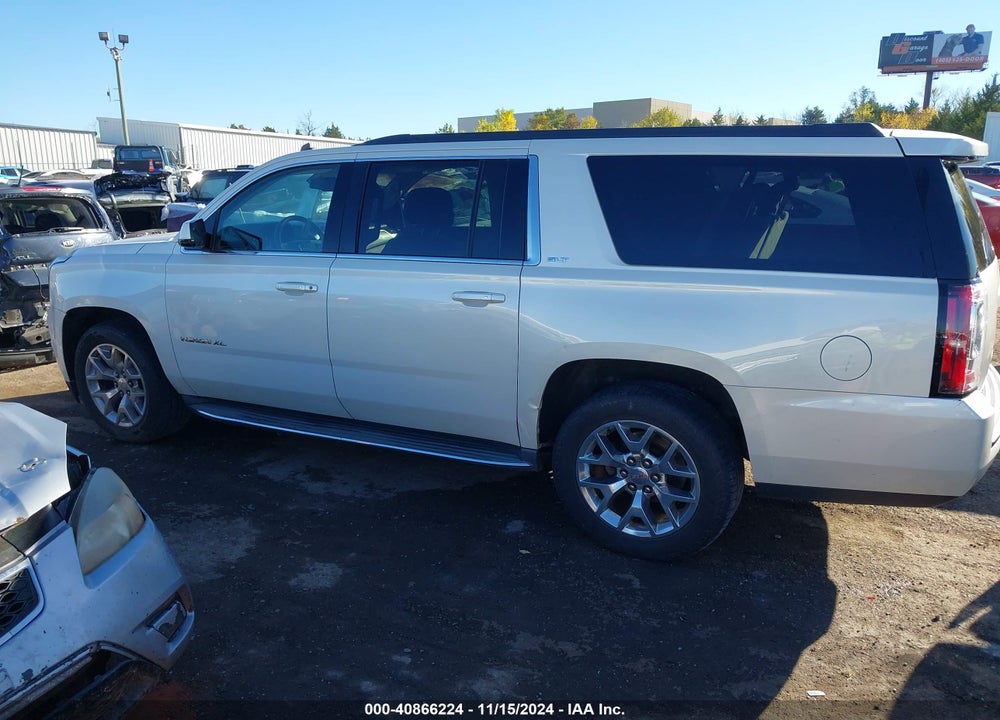 2015 GMC YUKON XL 1500 SLT VIN: 1GKS2HKC8FR176909