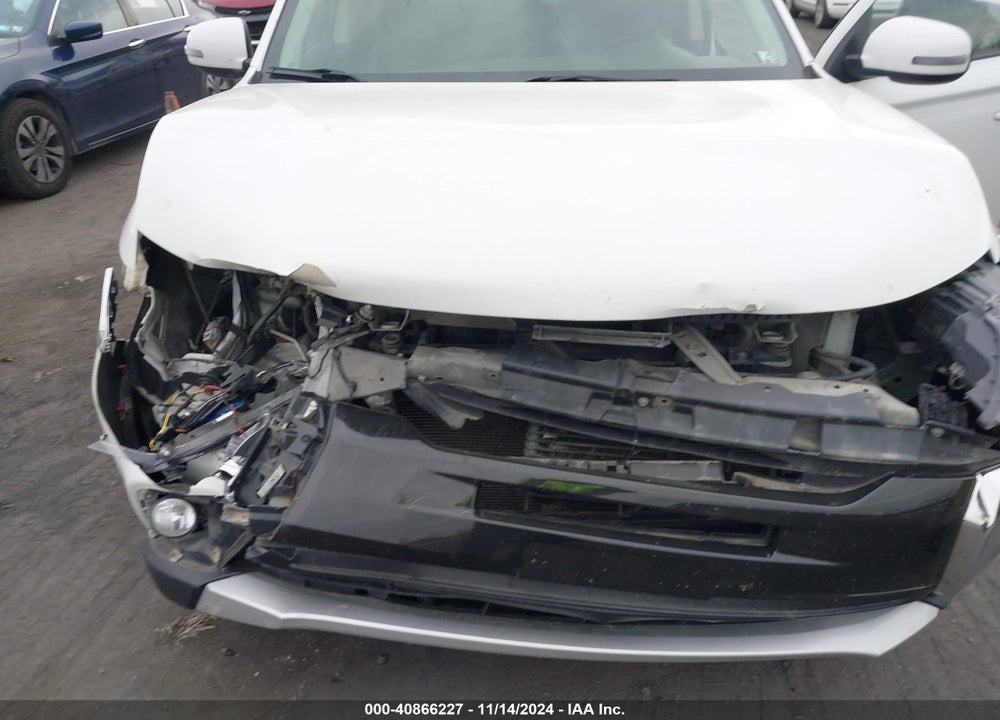 2016 MITSUBISHI OUTLANDER ES/SE/SEL VIN: JA4AZ3A3XGZ015593