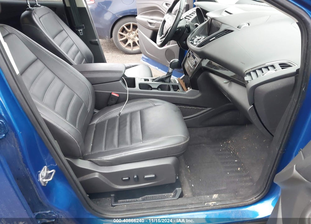2017 FORD ESCAPE TITANIUM VIN: 1FMCU9J93HUA64083