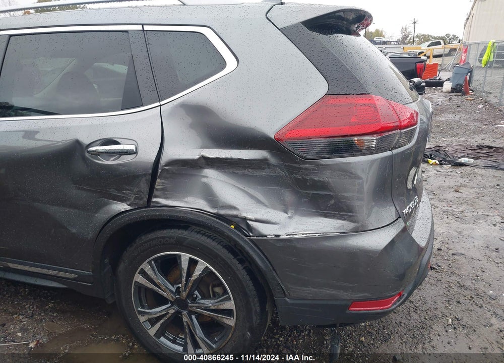 2018 NISSAN ROGUE SL VIN: 5N1AT2MT3JC797173
