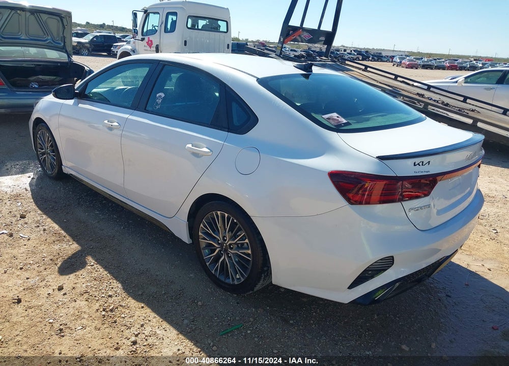 2023 KIA FORTE GT LINE VIN: 3KPF54ADXPE648659