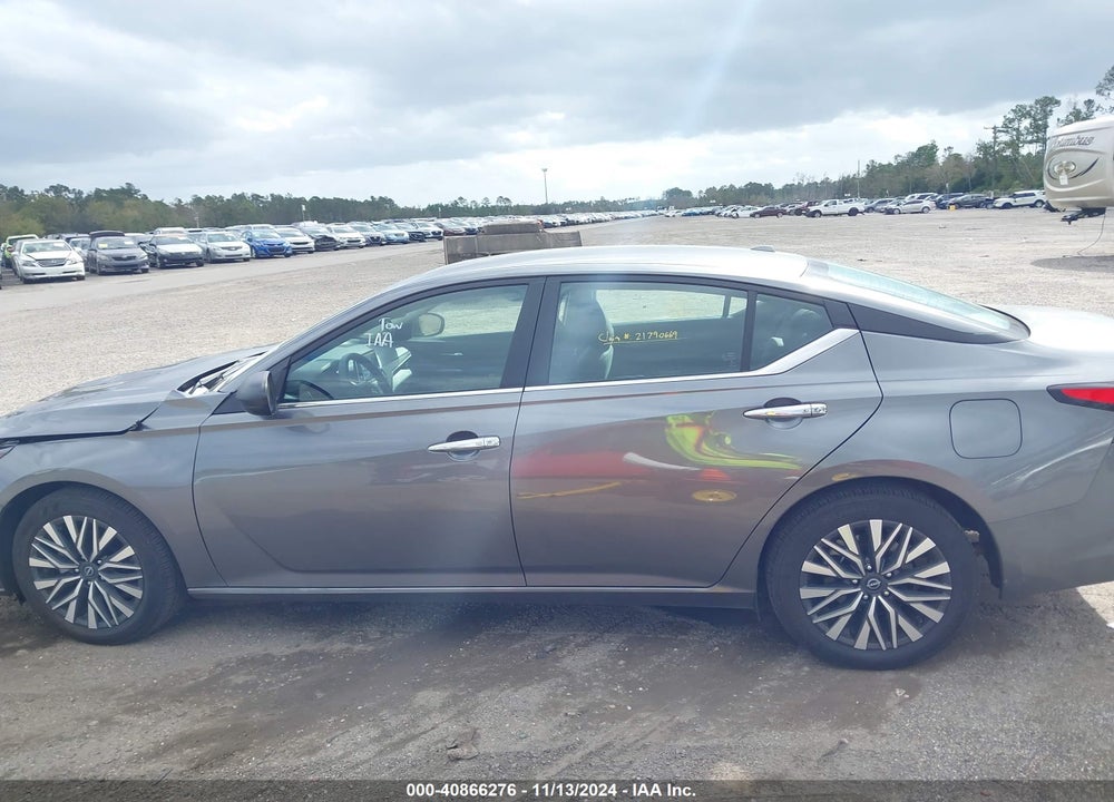 2024 NISSAN ALTIMA SV FWD VIN: 1N4BL4DV9RN384394