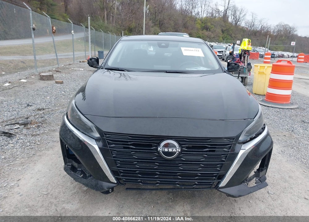 2023 NISSAN ALTIMA SV FWD VIN: 1N4BL4DV8PN358575