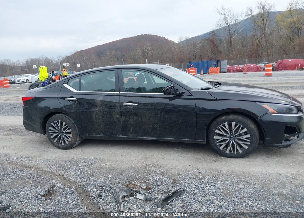 2023 NISSAN ALTIMA SV FWD VIN: 1N4BL4DV8PN358575