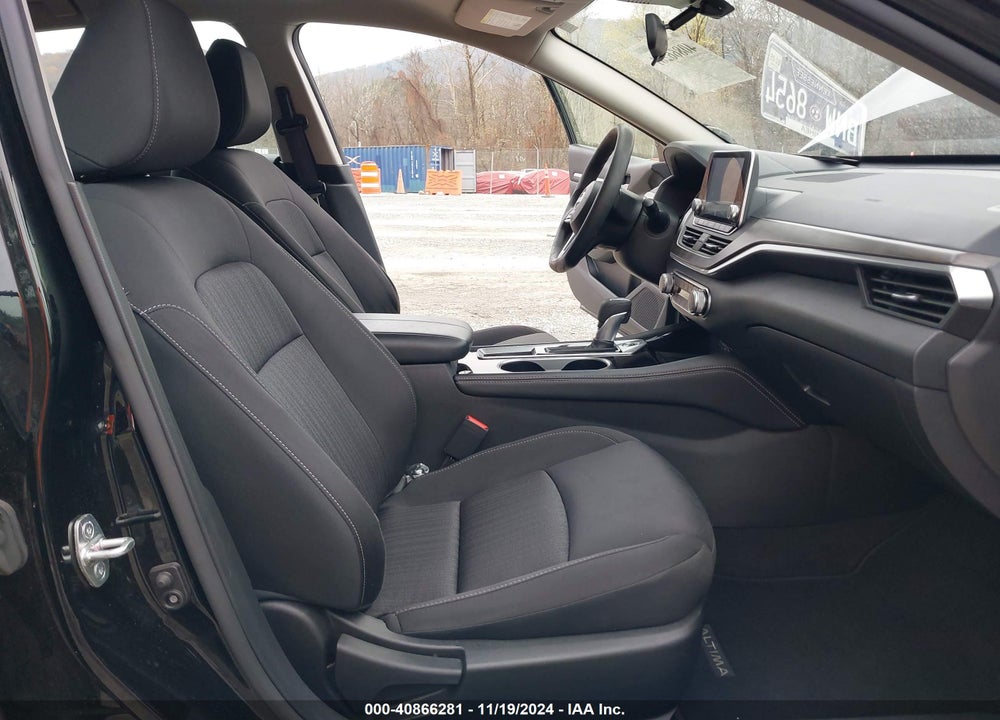 2023 NISSAN ALTIMA SV FWD VIN: 1N4BL4DV8PN358575