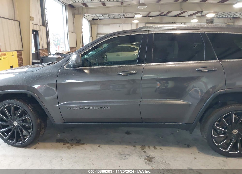 2019 JEEP GRAND CHEROKEE LAREDO E 4X2 VIN: 1C4RJEAG7KC581124