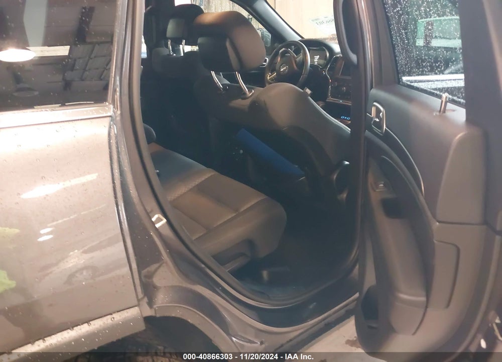 2019 JEEP GRAND CHEROKEE LAREDO E 4X2 VIN: 1C4RJEAG7KC581124