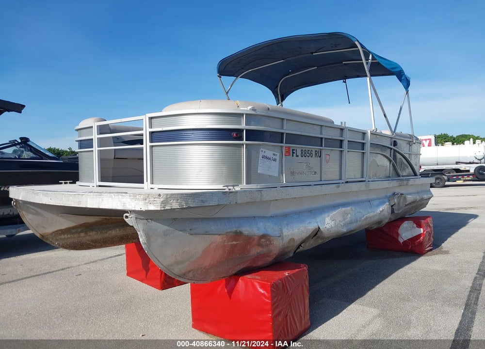 2019 BENNINGTON 227FS VIN: ETWG9966B919