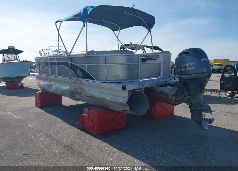 2019 BENNINGTON 227FS VIN: ETWG9966B919