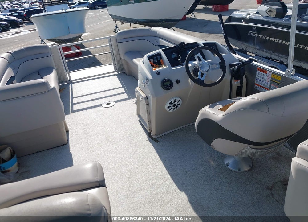 2019 BENNINGTON 227FS VIN: ETWG9966B919