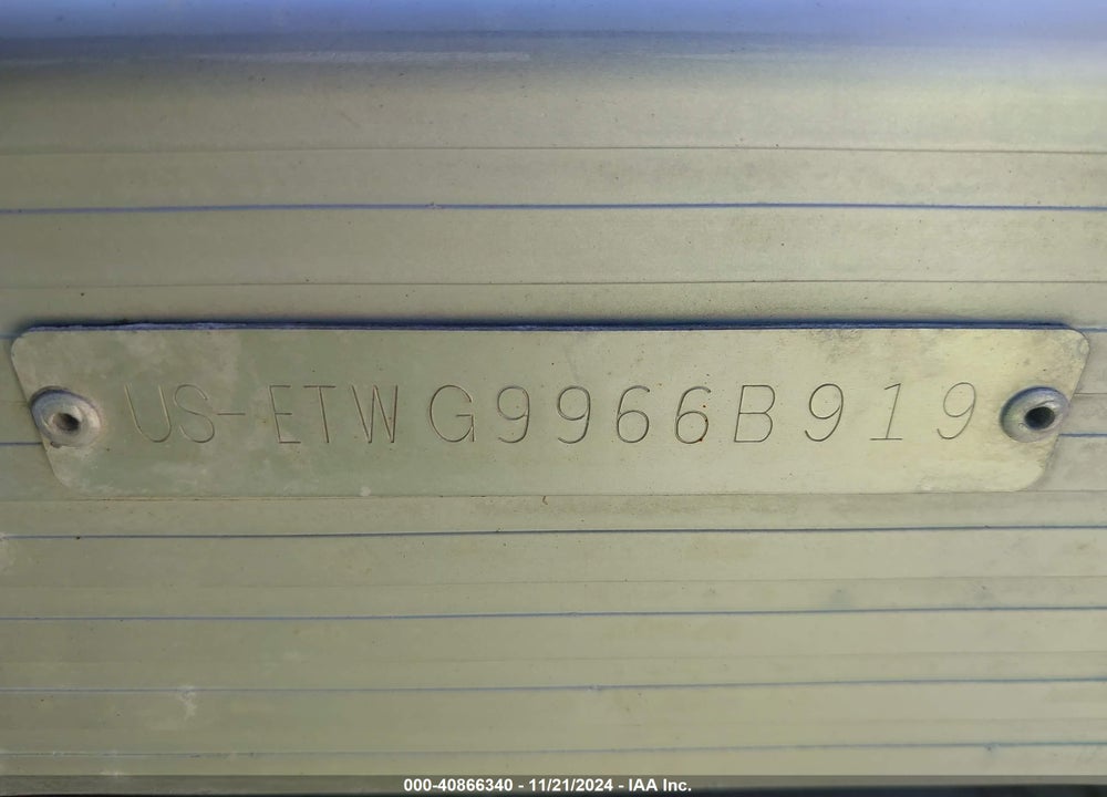 2019 BENNINGTON 227FS VIN: ETWG9966B919