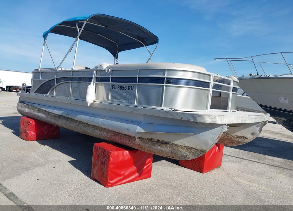 2019 BENNINGTON 227FS VIN: ETWG9966B919