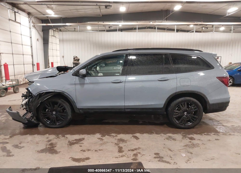 2022 HONDA PILOT AWD BLACK EDITION VIN: 5FNYF6H79NB074810