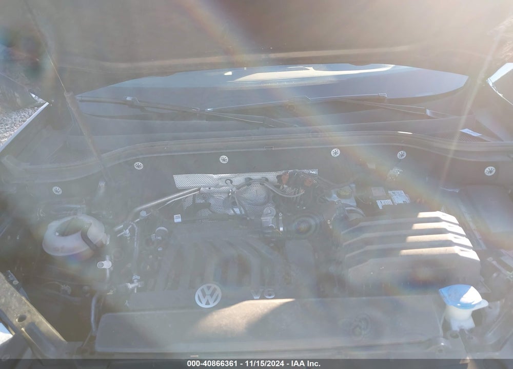 2018 VOLKSWAGEN ATLAS 3.6L V6 SEL VIN: 1V2ER2CA8JC506301