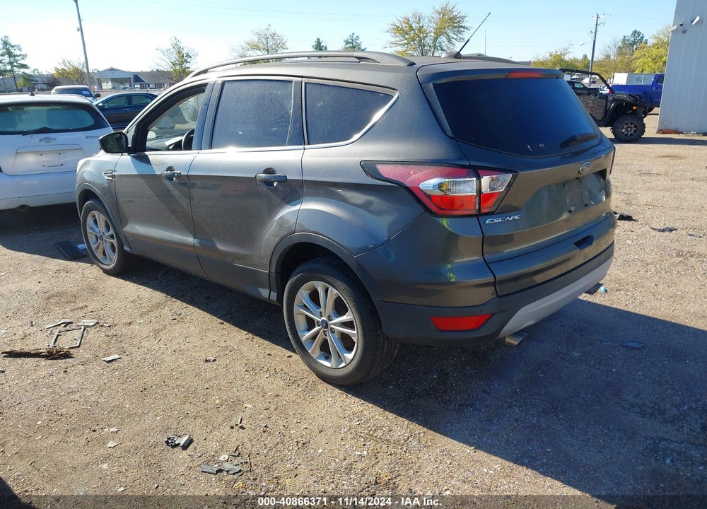 2017 FORD ESCAPE SE VIN: 1FMCU9GD3HUE17465