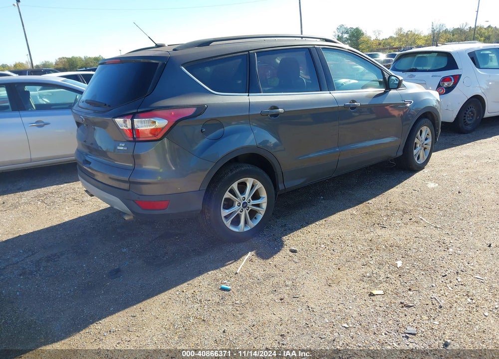 2017 FORD ESCAPE SE VIN: 1FMCU9GD3HUE17465