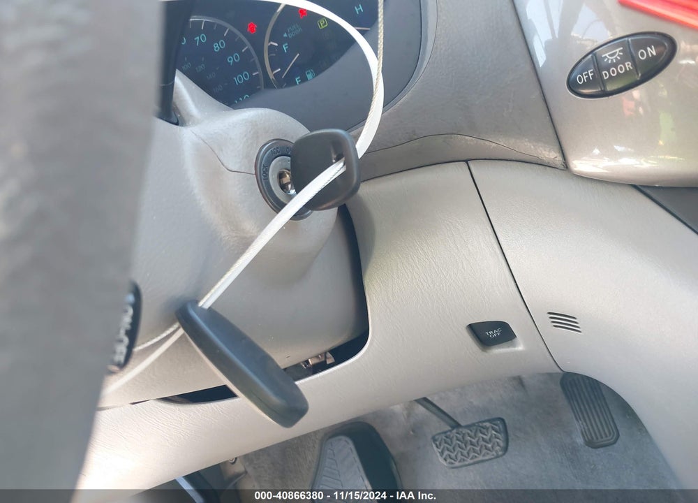 2009 TOYOTA SIENNA LE VIN: 5TDZK23CX9S226947