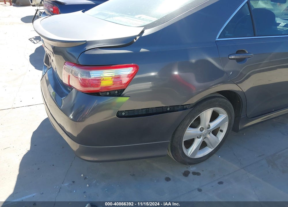 2007 TOYOTA CAMRY SE VIN: 4T1BE46K17U594901