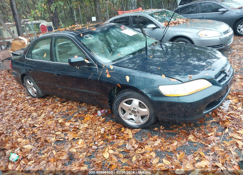 2000 HONDA ACCORD 3.0 EX VIN: 1HGCG1651YA080949