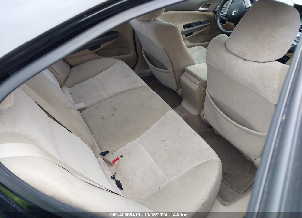 2010 HONDA ACCORD 2.4 LX VIN: 1HGCP2F31AA013293