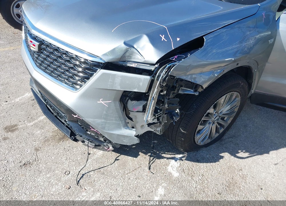 2024 CADILLAC XT4 FWD PREMIUM LUXURY VIN: 1GYFZCR45RF148561