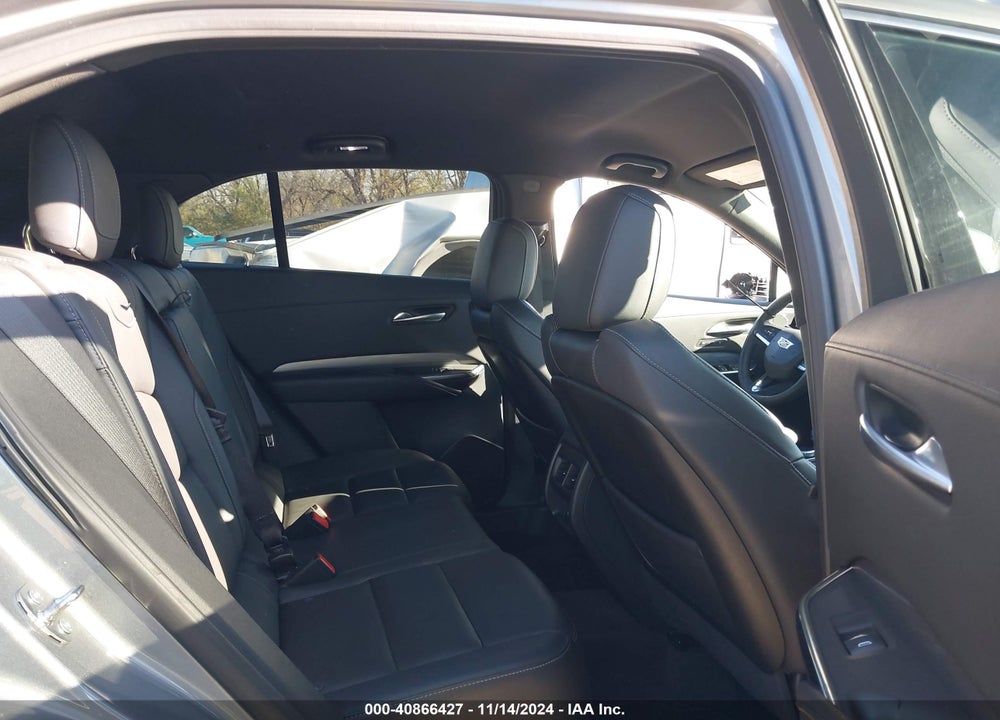 2024 CADILLAC XT4 FWD PREMIUM LUXURY VIN: 1GYFZCR45RF148561