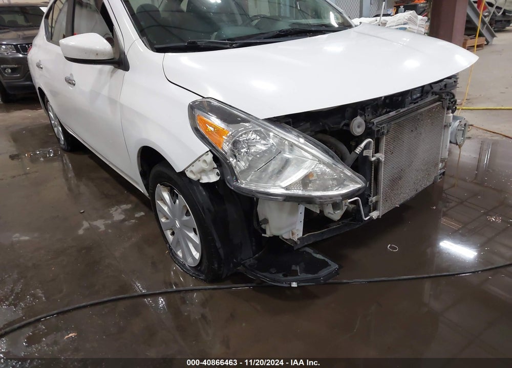 2018 NISSAN VERSA 1.6 SV VIN: 3N1CN7AP2JL800938