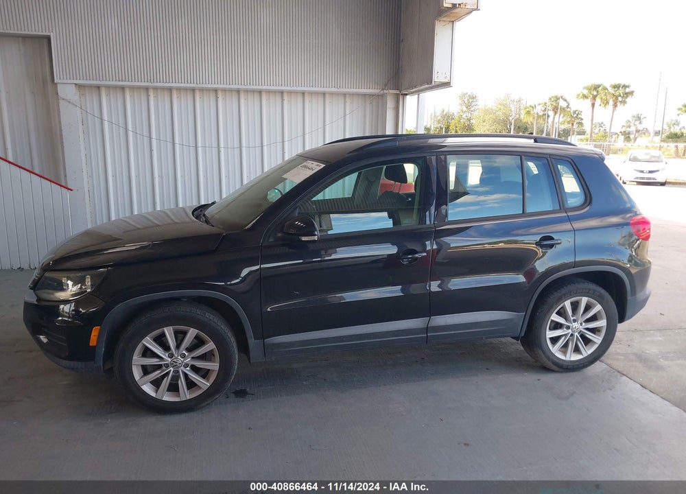2017 VOLKSWAGEN TIGUAN 2.0T/2.0T S VIN: WVGAV7AX4HK045450