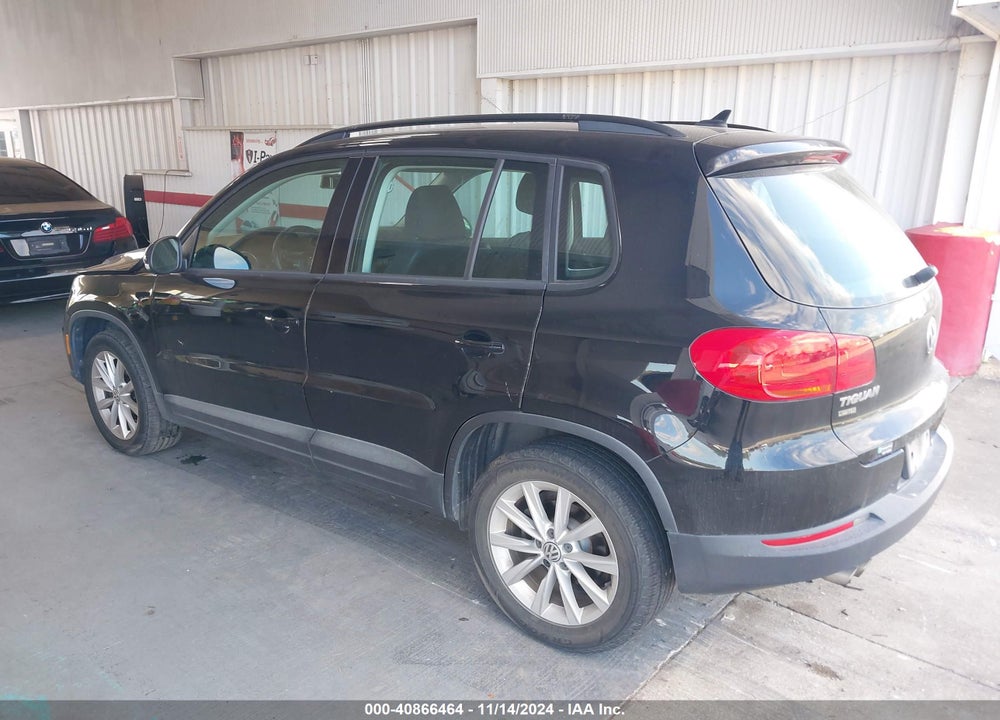 2017 VOLKSWAGEN TIGUAN 2.0T/2.0T S VIN: WVGAV7AX4HK045450