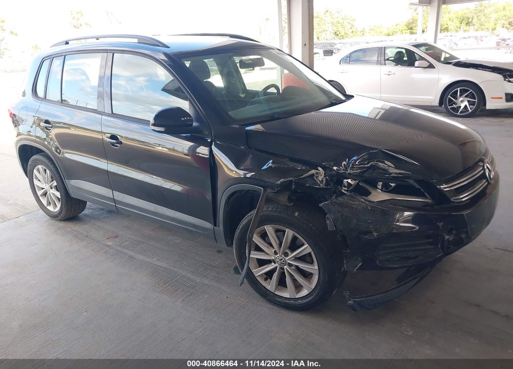 2017 VOLKSWAGEN TIGUAN 2.0T/2.0T S VIN: WVGAV7AX4HK045450
