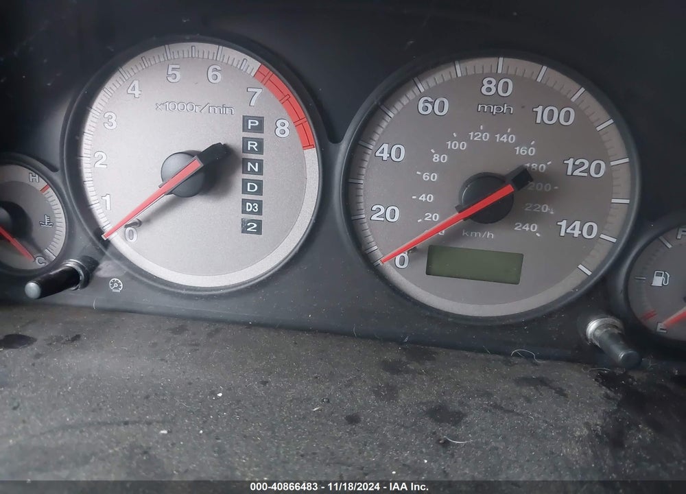 2001 HONDA CIVIC LX VIN: 1HGEM22511L035193