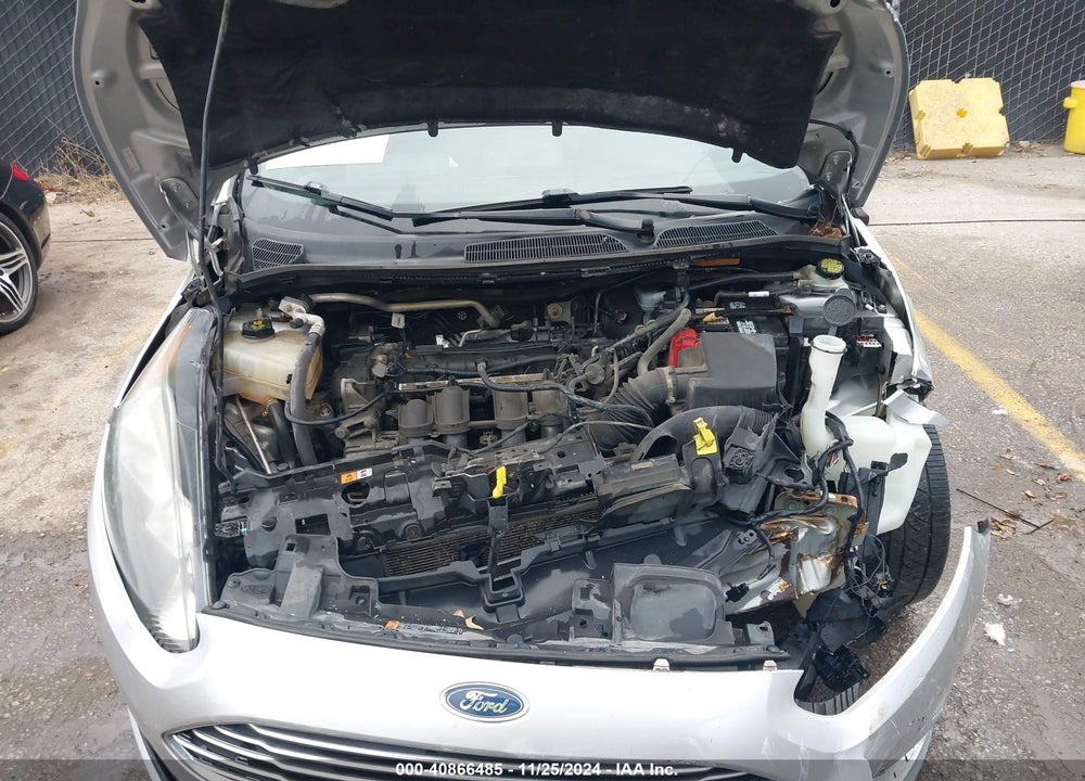 2015 FORD FIESTA SE VIN: 3FADP4BJ1FM159325