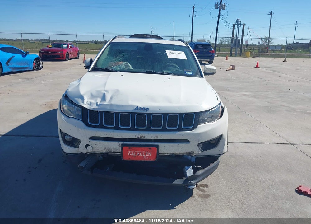 2019 JEEP COMPASS SUN AND WHEEL FWD VIN: 3C4NJCBB0KT730757