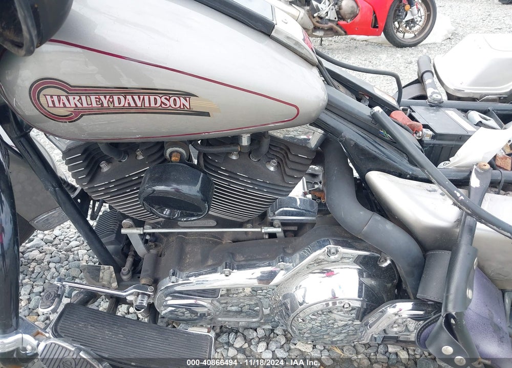 2007 HARLEY-DAVIDSON FLHT CLASSIC VIN: 1HD1FF4157Y638733