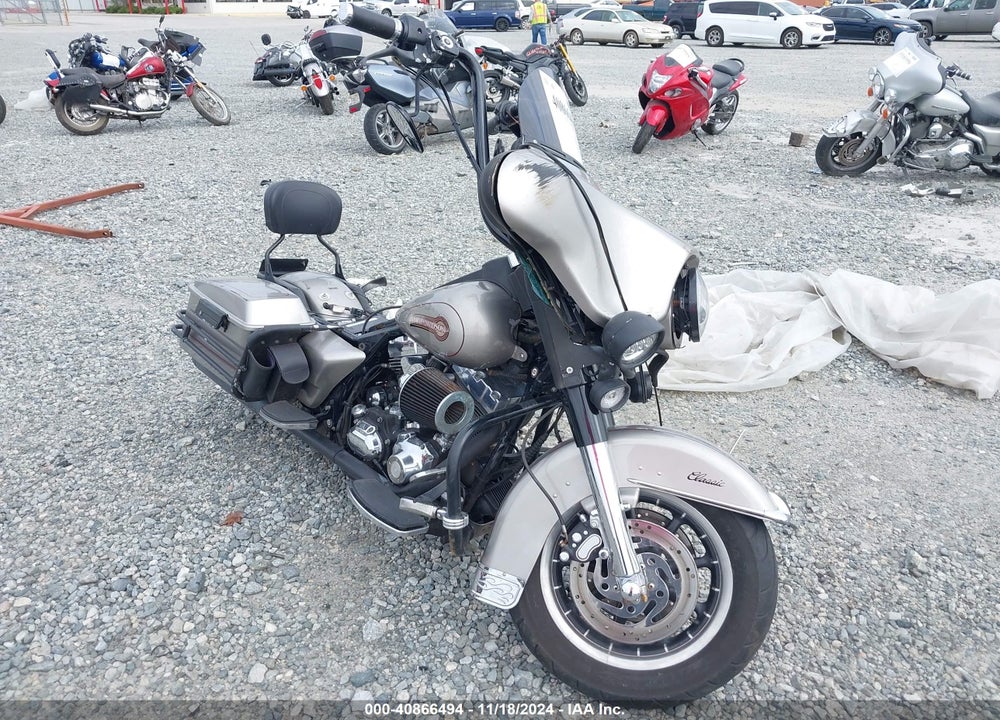 2007 HARLEY-DAVIDSON FLHT CLASSIC VIN: 1HD1FF4157Y638733