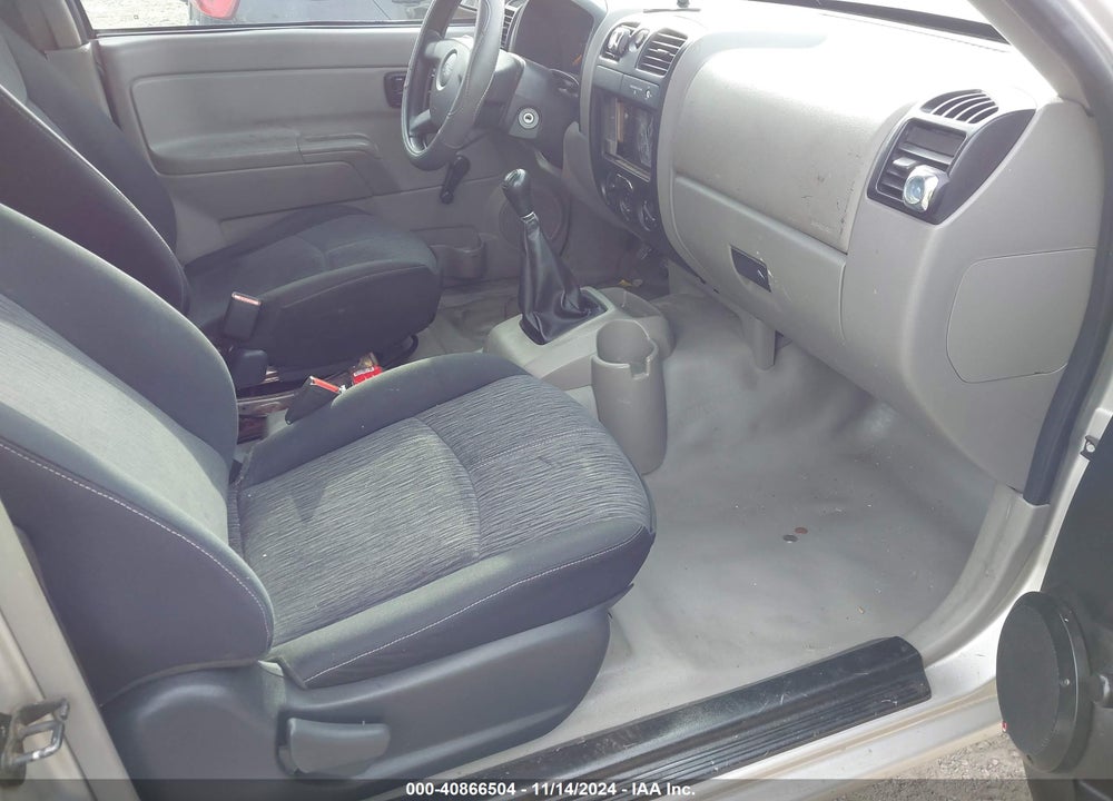 2005 CHEVROLET COLORADO VIN: 1GCCS148258278324