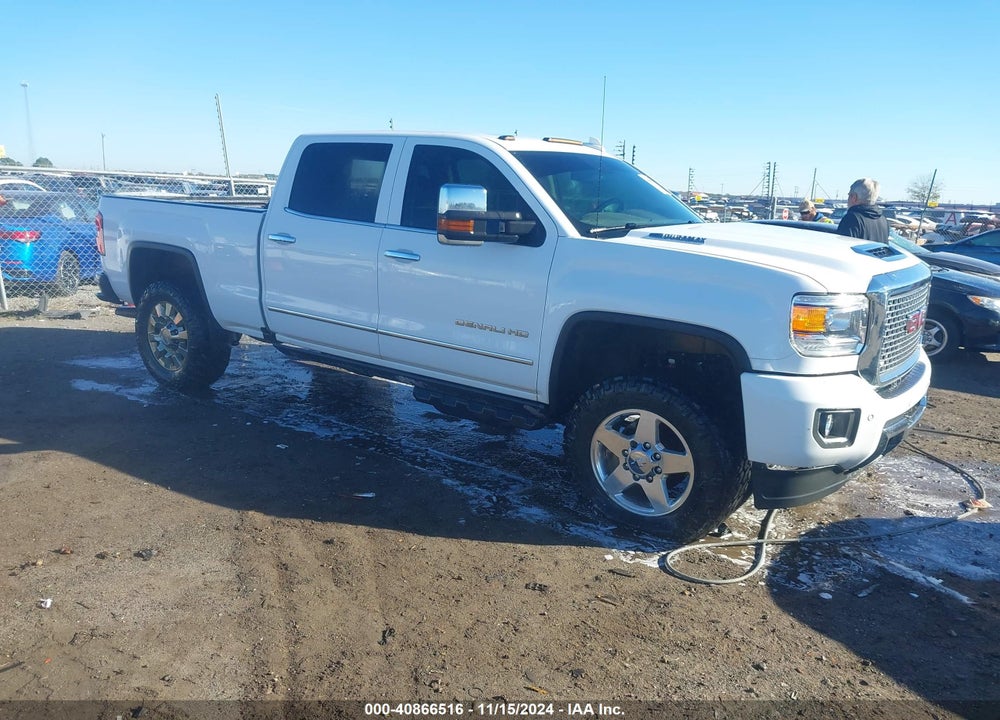 2017 GMC SIERRA 2500HD DENALI VIN: 1GT12UEY5HF234583