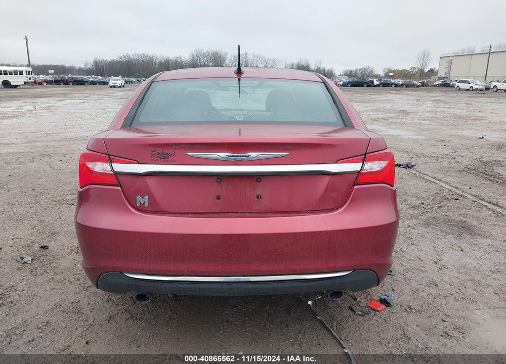 2012 CHRYSLER 200 LIMITED VIN: 1C3CCBCG8CN281422