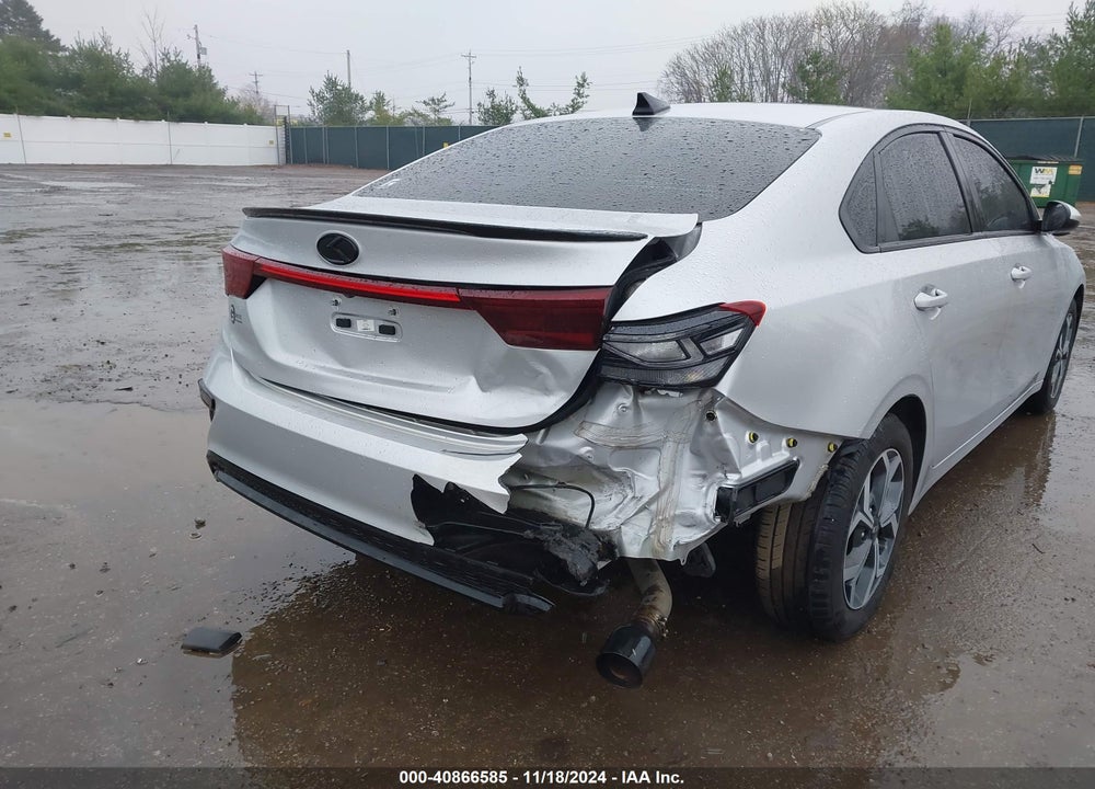 2021 KIA FORTE LXS VIN: 3KPF24AD4ME291970