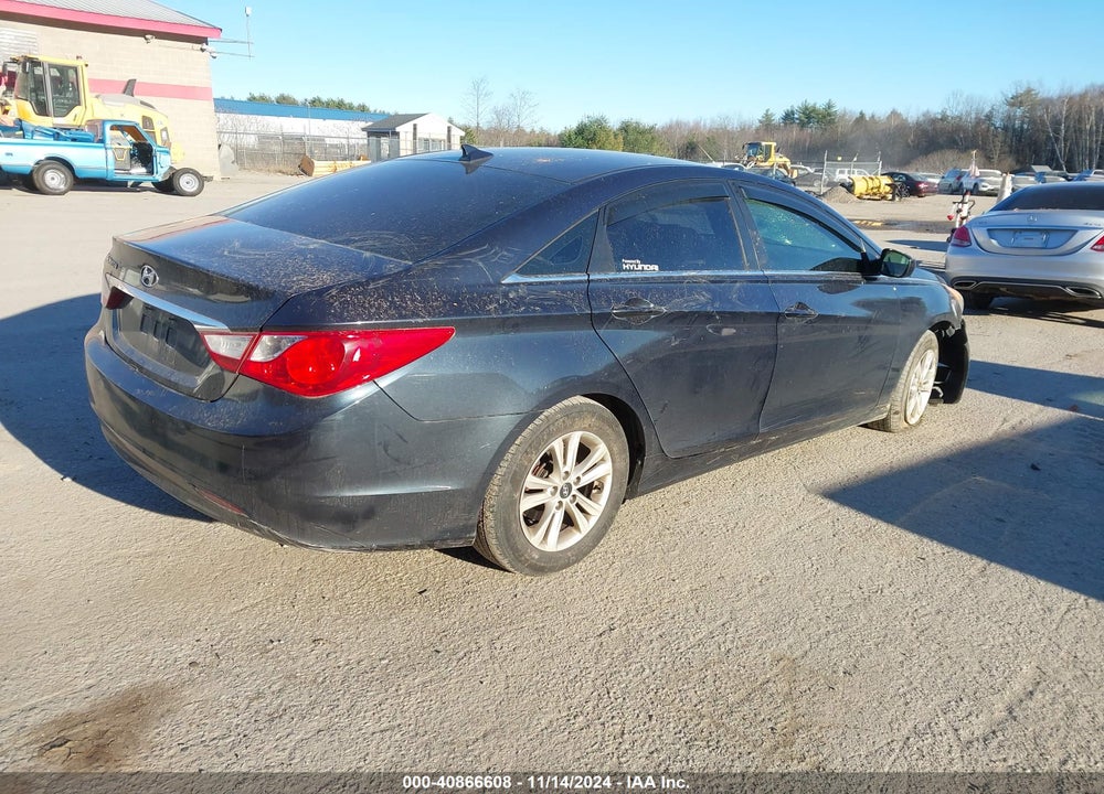 2013 HYUNDAI SONATA GLS VIN: 5NPEB4AC2DH691704