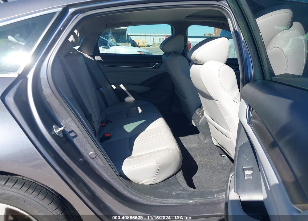 2018 HONDA ACCORD VIN: 1HGCV1F51JA149795