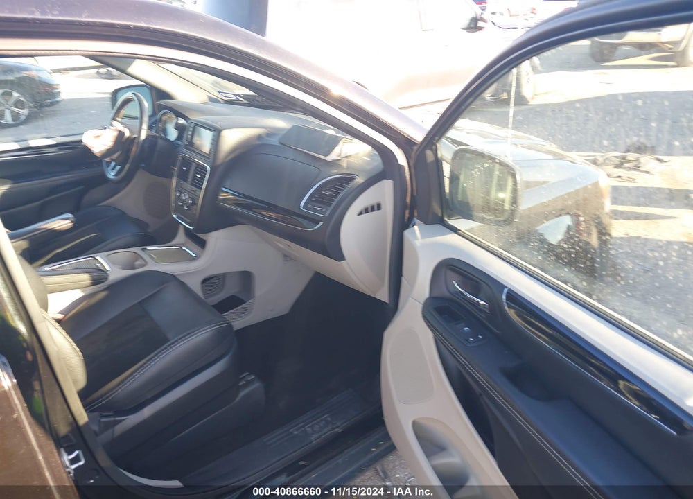 2019 DODGE GRAND CARAVAN SXT VIN: 2C4RDGCG0KR776540
