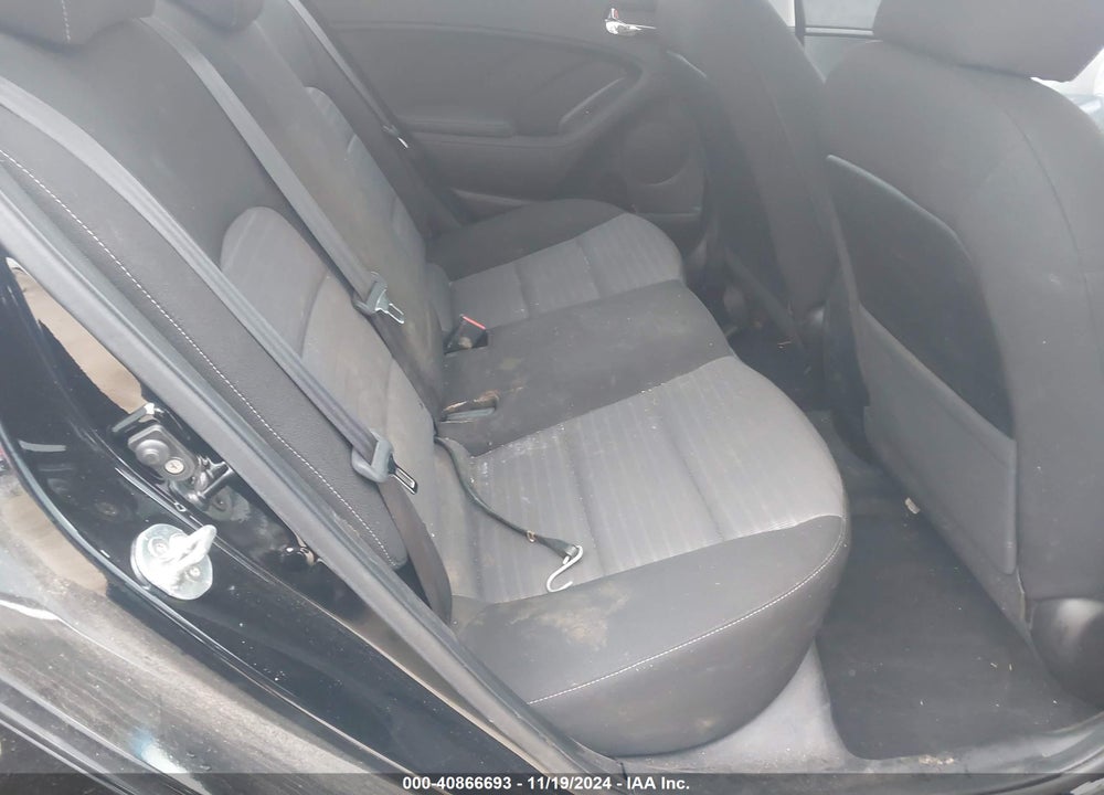 2017 KIA FORTE S VIN: 3KPFL4A74HE052349