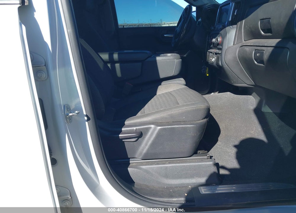 2019 CHEVROLET SILVERADO 1500 LT VIN: 3GCPYDEK2KG271102