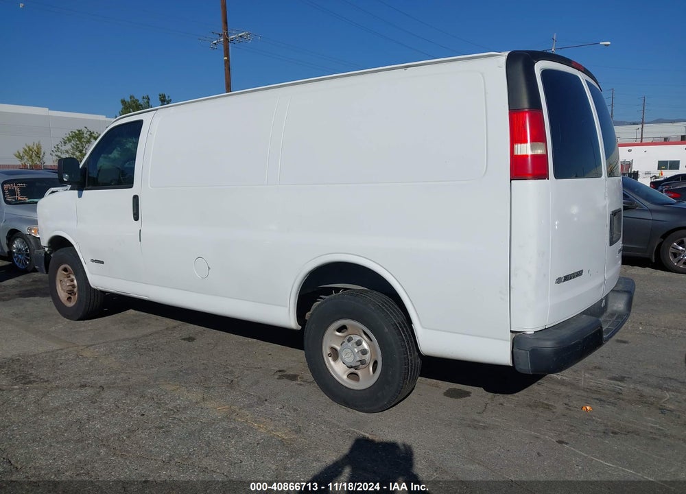 2005 CHEVROLET EXPRESS VIN: 1GCGG25VX51266847