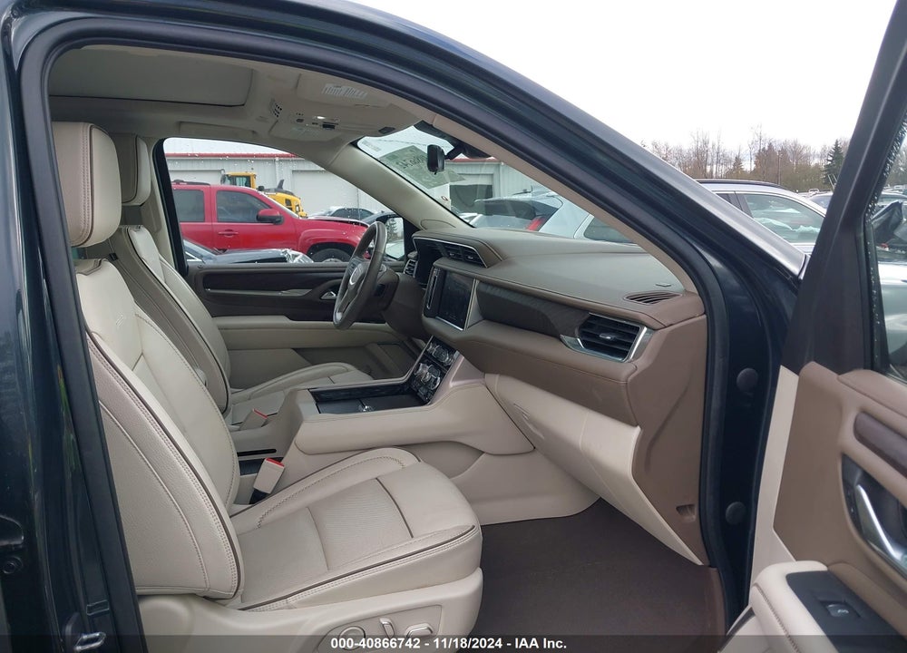 2022 GMC YUKON 4WD DENALI VIN: 1GKS2DKL1NR253305