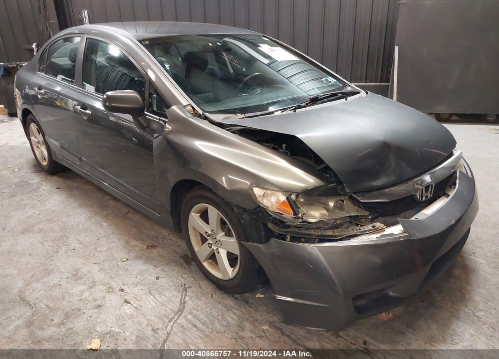 2011 HONDA CIVIC LX-S VIN: 19XFA1F69BE045022