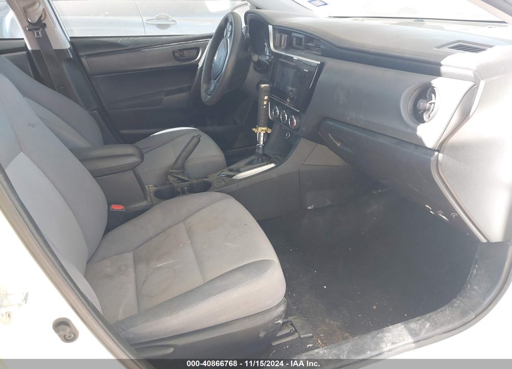 2017 TOYOTA COROLLA VIN: 5YFBURHE5HP668444
