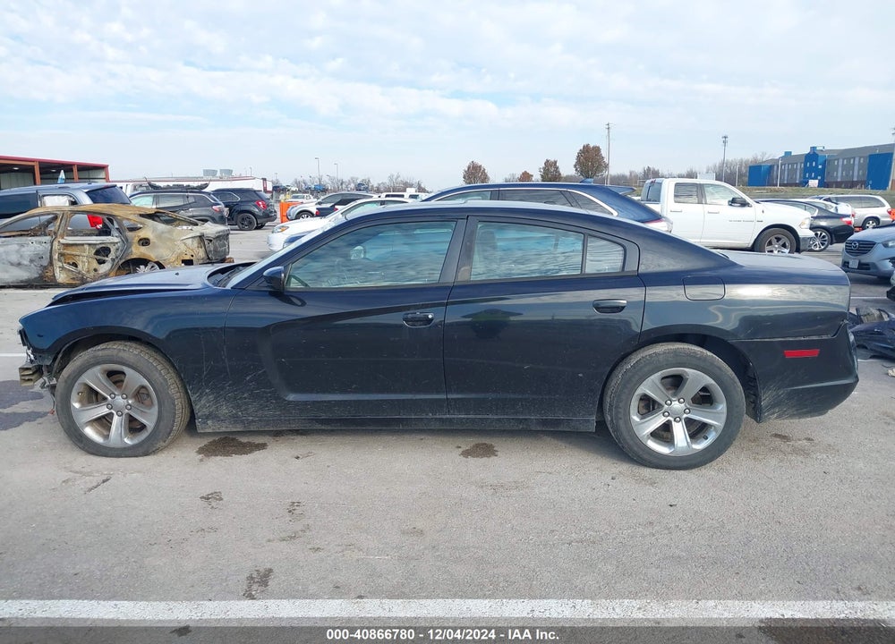 2011 DODGE CHARGER VIN: 2B3CL3CG6BH521268